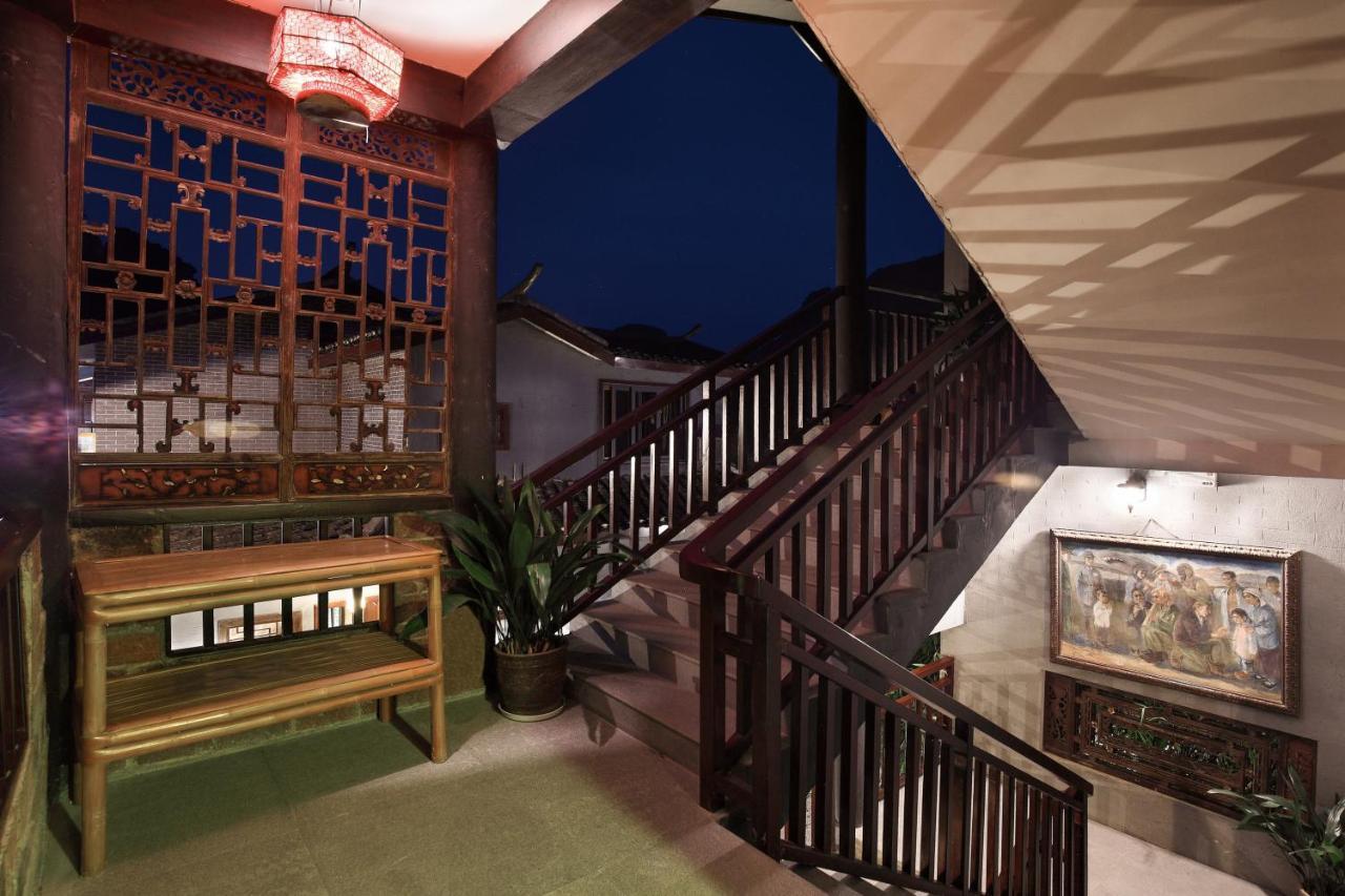 Yangshuo Mountain Retreat Hotel Exterior photo