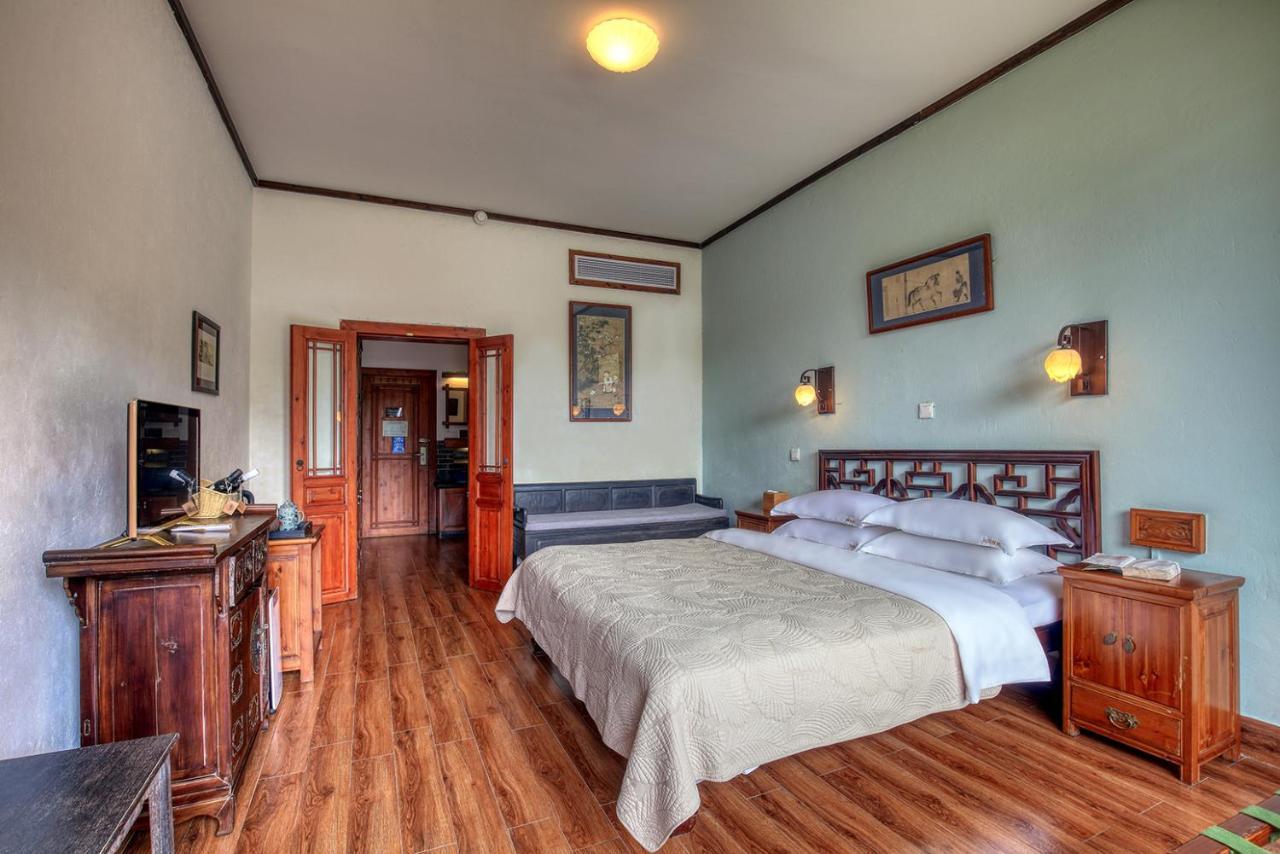 Yangshuo Mountain Retreat Hotel Exterior photo