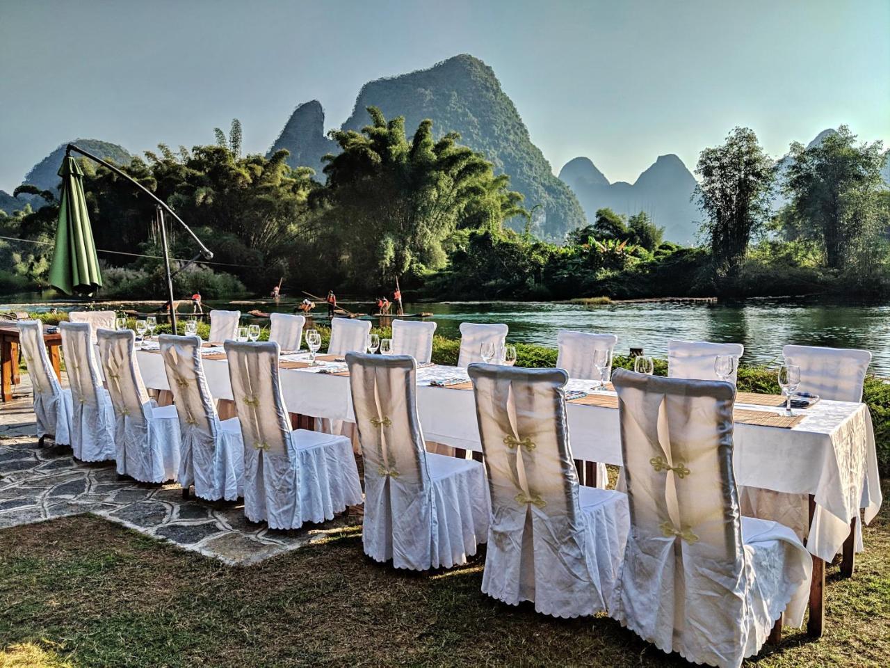 Yangshuo Mountain Retreat Hotel Exterior photo